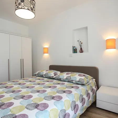 Apartments Fiora * Premantura