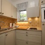 Apartman Fiora *