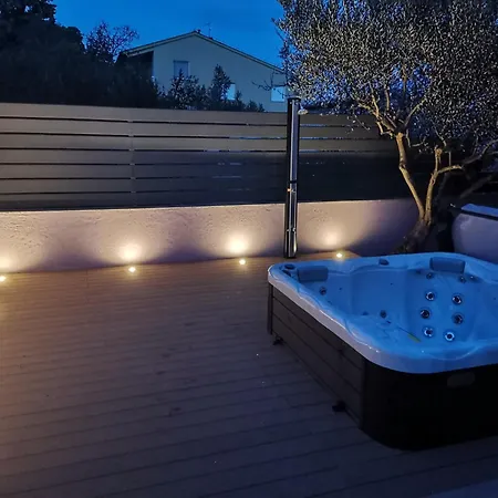 Fiora Apartamento Premantura