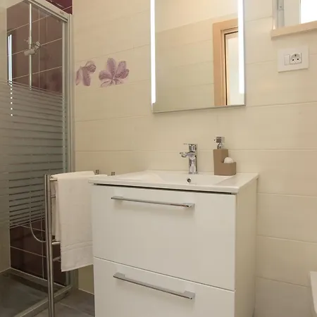 Fiora Apartamento Premantura